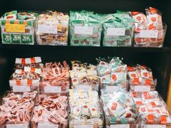 零售区-良品铺子(五角场万达店)
