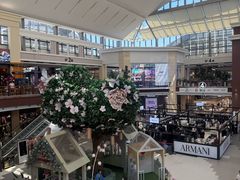 -王府井奥莱棋盘山小镇