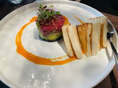 牛肉塔塔配牛油果黑橄榄酱-Solo(衡山路店)