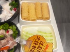 响铃-海底捞火锅(长宁路龙之梦店)