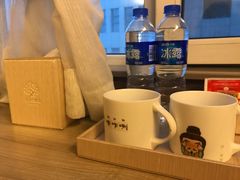 -西安大雁塔科技大学地铁站亚朵酒店