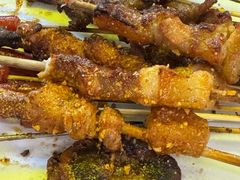 -铭记烧烤制作社•吊炉乳鸽 延吉冷面