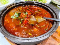 石锅鸭血肥肠-和记小菜(大宁店)