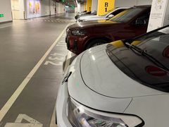 -宜家家居（上海徐汇商场店）-停车场