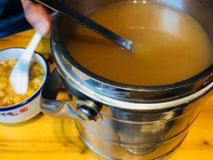 -山里屯铁锅炖·东北菜(康桥店)
