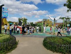 -季高兔窝窝亲子园(上海薰衣草公园店)