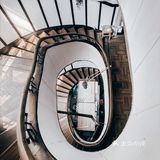 隐藏长乐路老建筑里🏠鲜为人知🌀旋转楼梯