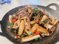 干锅茶树菇-聚福小馆(香溢紫郡店)