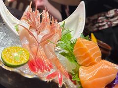 -山川小町·极番烧肉(新地假日广场店)