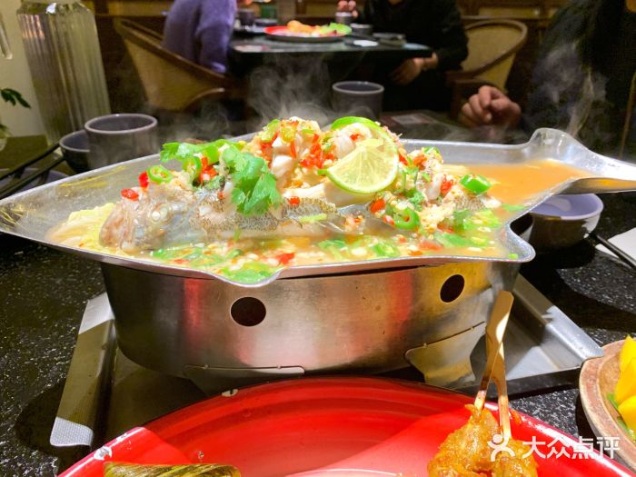 忆暹罗·金泰国餐厅(和义店)青柠檬蒸鱼图片