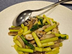 -成隆行·蟹王府(淮海店)