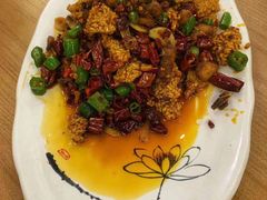 锅巴辣子鸡-陈麻婆豆腐总店