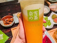 -奈雪的茶(湖滨银泰in77C区PRO店)