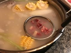 -辉哥火锅(虹桥路店)