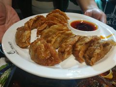 -唯爱KTV聚会餐厅(仙林东城汇店)
