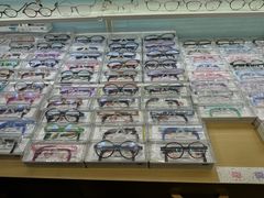 -青聪儿童眼镜(五官科医院宝庆路店)