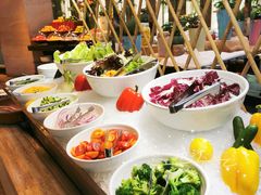 -松山湖凯悦酒店·Café自助餐厅·周末火舞秀表演