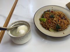 -粉观右江西鲜辣米粉(天地店)