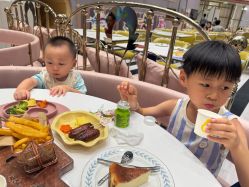 -奈尔宝家庭中心·亲子餐厅(鄞州万达店)