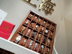 -LADY FAFA(巨鹿路陕西南路路口店)