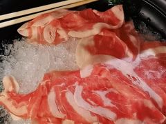 -老牌坊云南鱼豆花火锅(哈西万达店)
