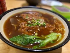 上海大排面-玖鲜小笼(中山广场店)