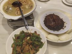 -刘胖子家常菜·蹄花焖藕(中南店)
