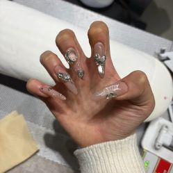 -艾珂·美甲美睫