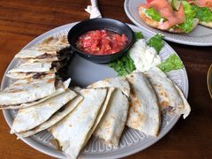 辣墨西哥牛肉饼-萨尔瓦多Salvador's