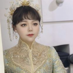 -艾米丽婚纱礼服