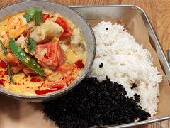 泰式黄咖喱鲷鱼虾仁饭-Wagas沃歌斯(汇智店)