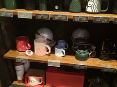 -星巴克臻选(盐城金鹰聚龙湖店)