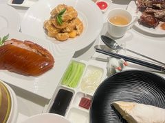 -贝勒爷·酥不腻烤鸭