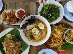 -Kat's Kitchen