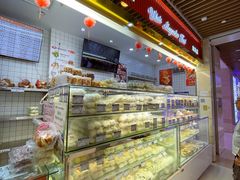 -白玉兰食品甜凤店(合生汇店)