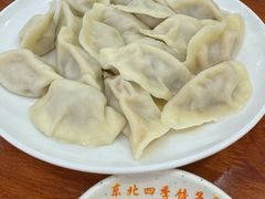 -东北四季饺子王(华山路店)