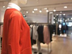 -COS(月星环球港店)