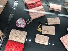 -伦敦比斯特购物村