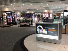 -关西国际机场直营免税店