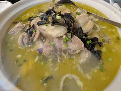 -富正毅三下锅·湘西韵味(天门山索道店)