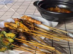 -狮龙啤酒烧烤屋(建二路店)