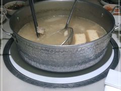 -左庭右院鲜牛肉火锅(浦江欢乐颂店)