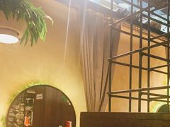 卡座-天山醉美辣子鸡(文艺路店)