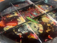 -正南齊北重庆老火锅(光华村直营店)