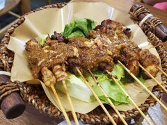沙爹串燒拼盤-班兰叶印尼美食