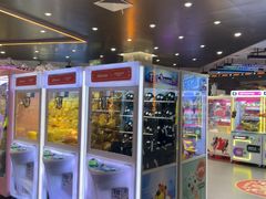 -反斗乐园π(龙华天虹店)