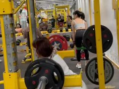 -超鹿运动(五四北泰禾广场店)