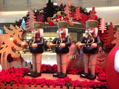 iphone_upload_pic-香港ELEMENTS圆方