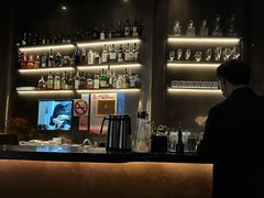 -wineapp葡萄酒餐吧(外滩金融中心店)