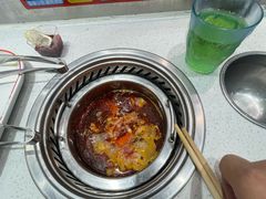 -龍歌自助小火锅(芝罘万达店)